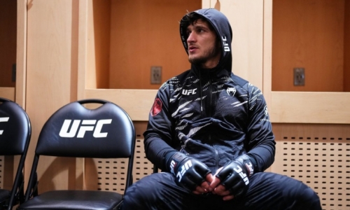 Евлоев о титульном шансе с Волкановски: «Остаётся ждать решения UFC»