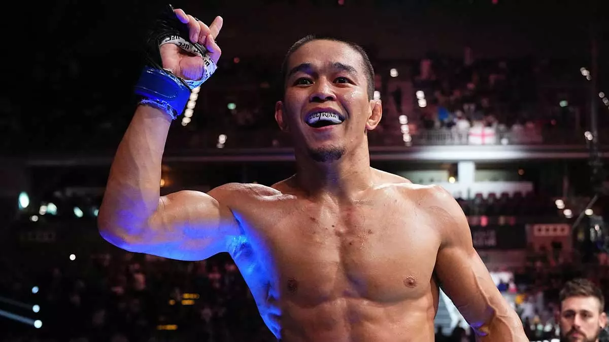 Алмабаев подерётся с Джонсоном 27 июня на турнире UFC в Баку