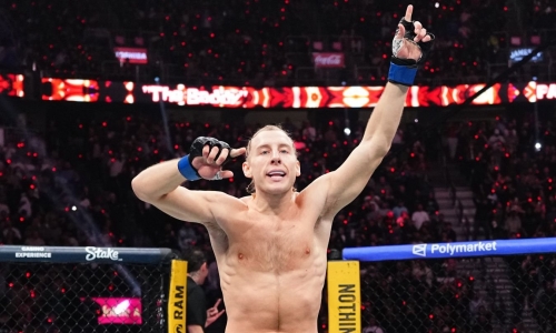 Пэдди Пимблетт сразится с Бенуа Сен-Дени на турнире UFC 329