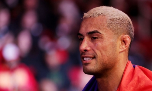 Чемпион UFC Карлос Ульберг оценил темпы восстановления после операции