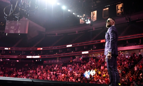 Конор Макгрегор возвращается на UFC 329 в реванше с Максом Холлоуэем