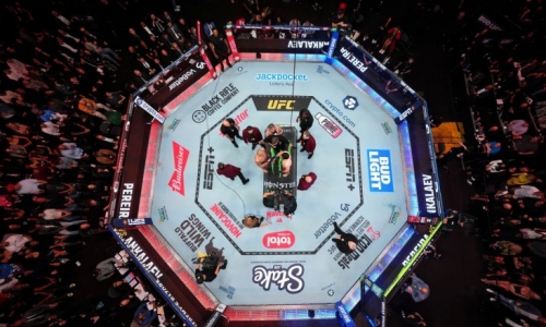 Каллинн Уильямс нокаутировал Веретенникова в первом раунде UFC 276