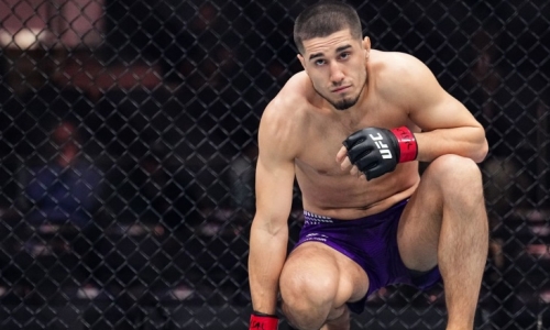 Непобеждённый Сусуркаев нацелен на топ-15 UFC после боя с Сантосом
