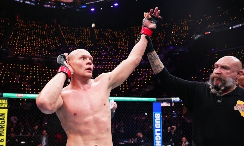 Реванш Гуськова и Блаховича возглавит турнир UFC в Белграде