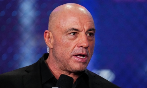 Джо Роган разобрал доминирующую победу Махачева над Оливейрой на UFC 280