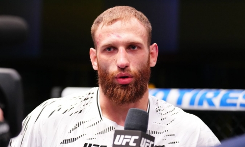 Рузибоев удушающим приёмом финишировал Пуляева на UFC Fight Night 280