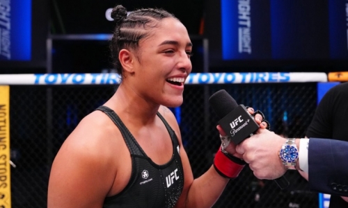 20-летняя Элис Перейра нокаутировала Хейли Коуэн на UFC Fight Night