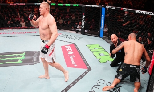 Сергей Павлович за 39 секунд нокаутировал Тейшейру на UFC 277