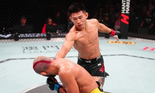 Сонг Ядонг задушил Фигейреду гильотиной в мейн ивенте UFC