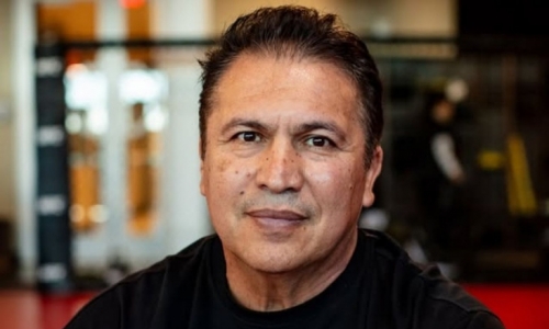 Тренер Мендес опроверг подтверждение боя Махачев – Гарри на UFC 330