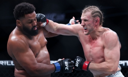 Александр Волков после победы раскритиковал тяжеловесов UFC